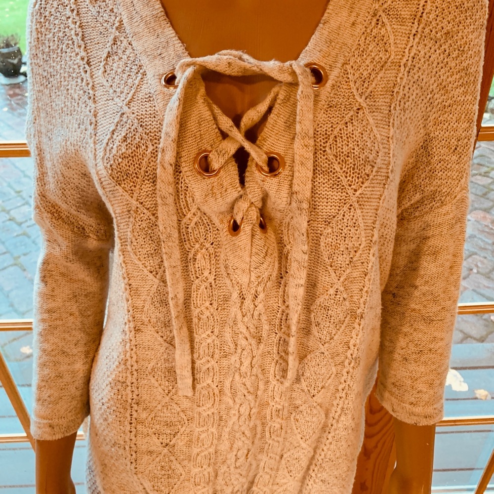 Aerie lace up 3/4 sleeve sweater